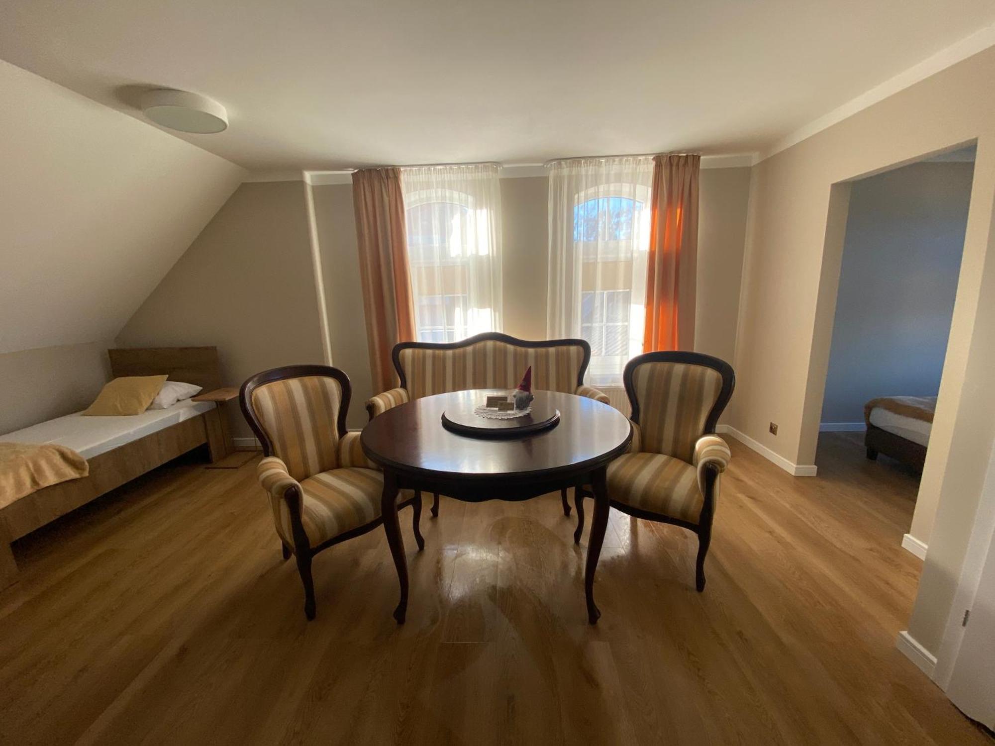 Guest house Kamil 3*